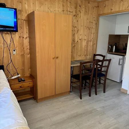 شقة Osrodek Wczasowy Magdalena