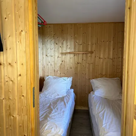 Apartamento Osrodek Wczasowy Magdalena *