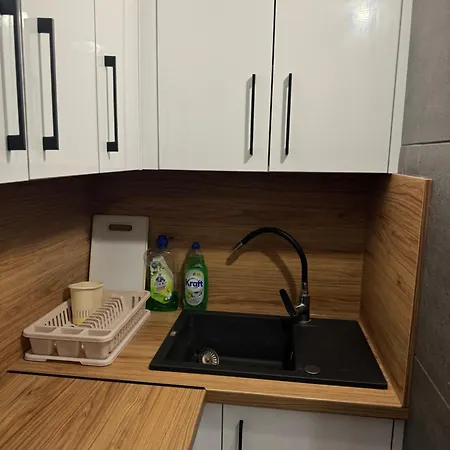 شقة Osrodek Wczasowy Magdalena *